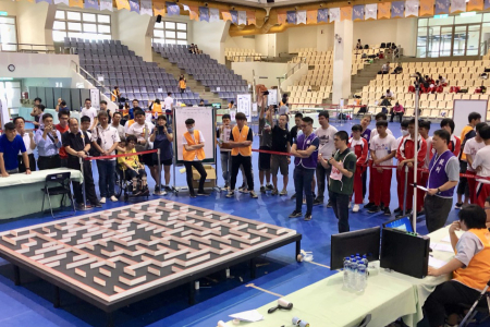 龍華科大承辦2019第十五屆「單晶片電腦鼠暨智慧輪型機器人國內及國際競賽」實況。